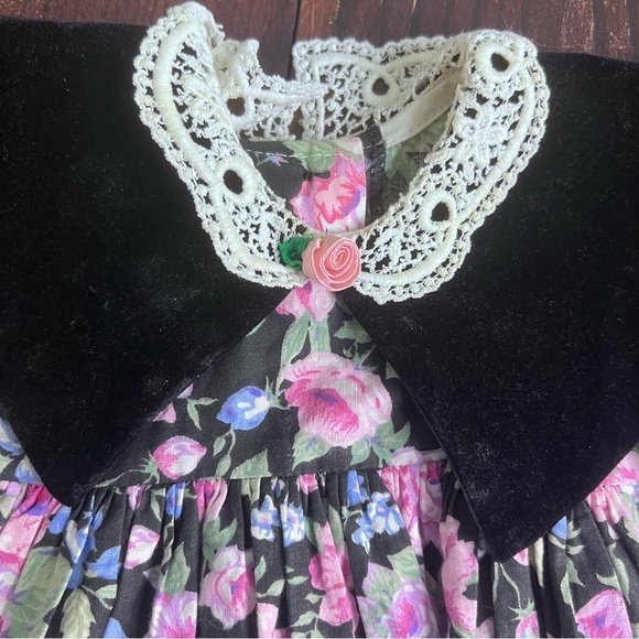 Vintage Cottagecore Floral Dress - Picture 4 of 8